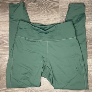Fabletics high waisted leggings women’s size small green full length cozy pants